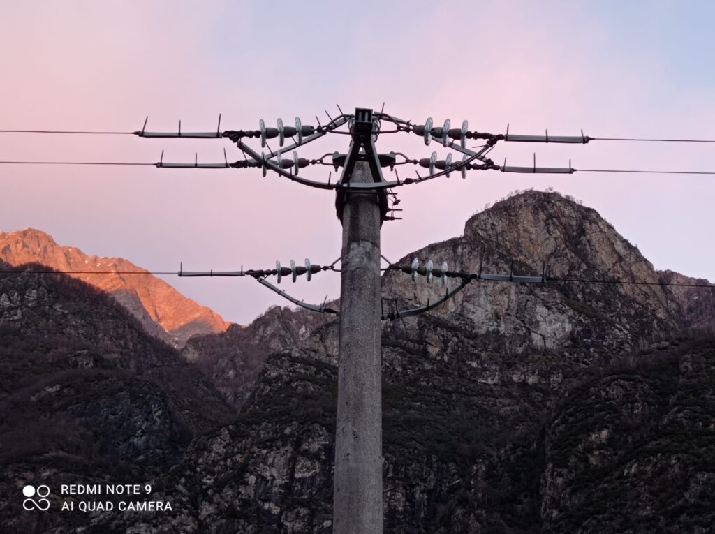 RAGGIUNTO IL PRIMO TRAGUARDO DI MESSA IN SICUREZZA DELLE LINEE ELETTRICHE