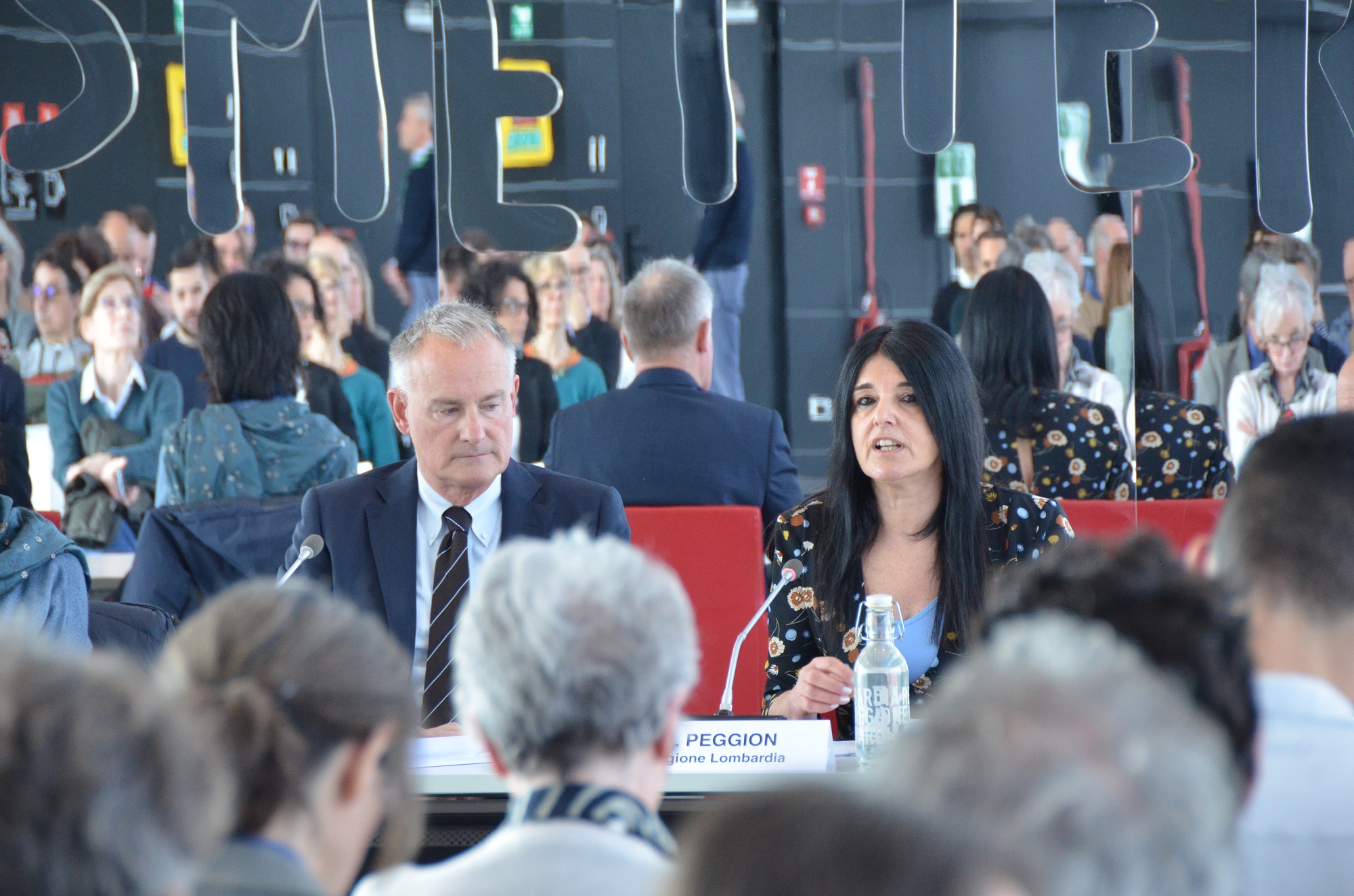 L'immagine mostra un particolare dell'incontro del 26 marzo 2025